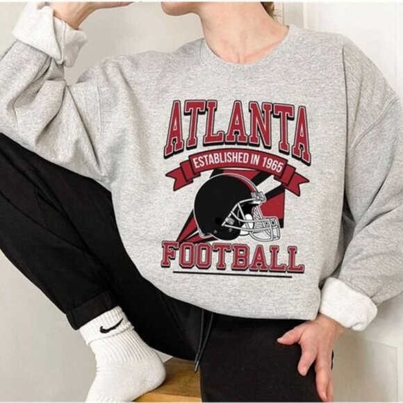 Atlanta Falcons Football NFL Retro Graphic Unisex Team Logo Sweatshirt 159 - Picture 1 of 5